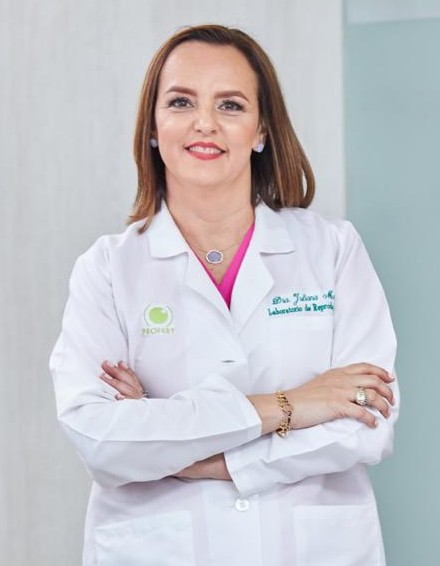 Dra. Juliana Martins, ginecóloga - obstetra, embriología | Profert